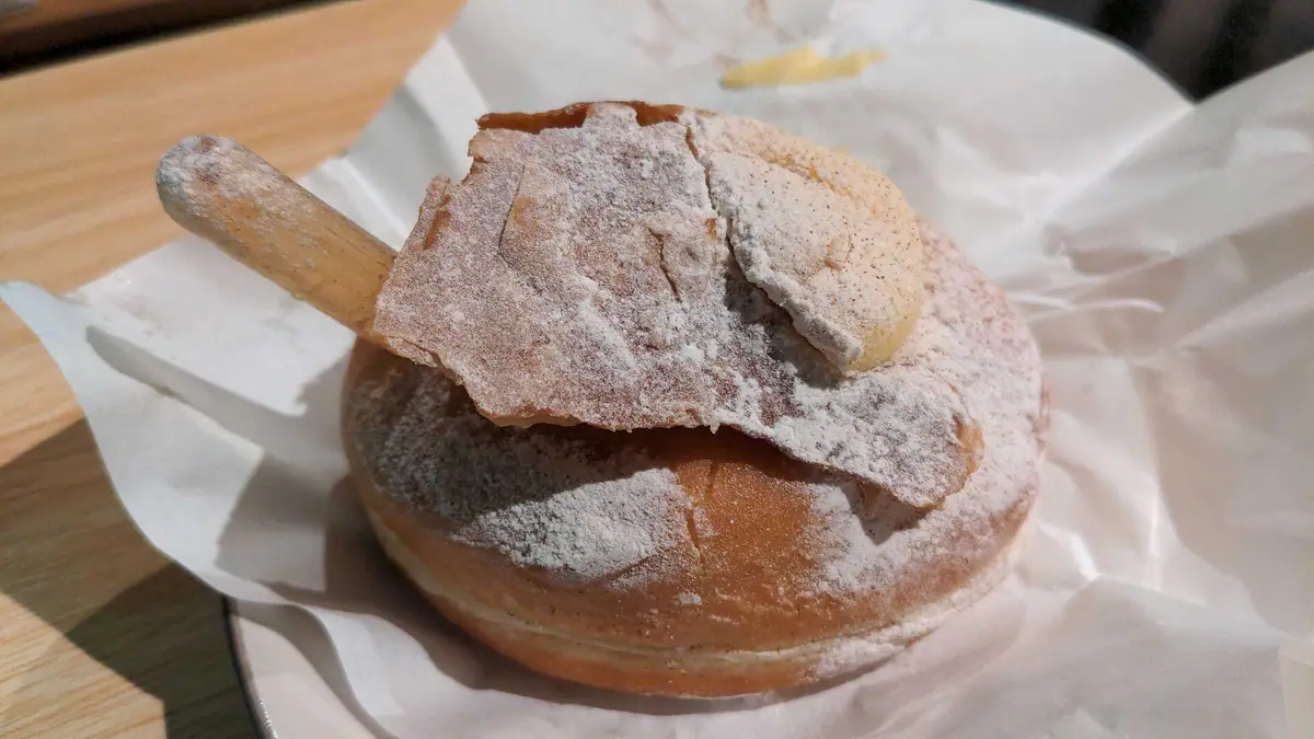 Asian Bakery bakes